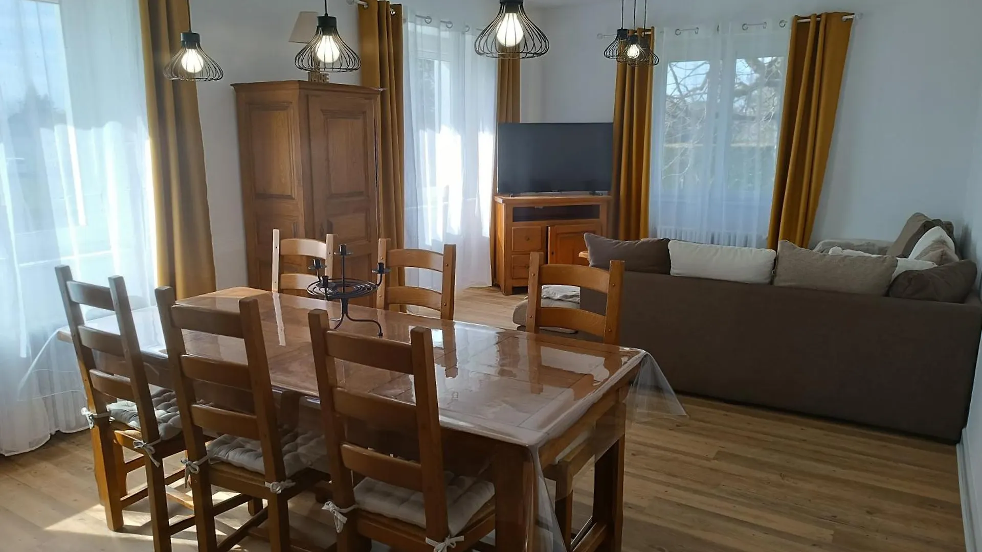 Le Gite D'Auvergne Lanobre Holiday home