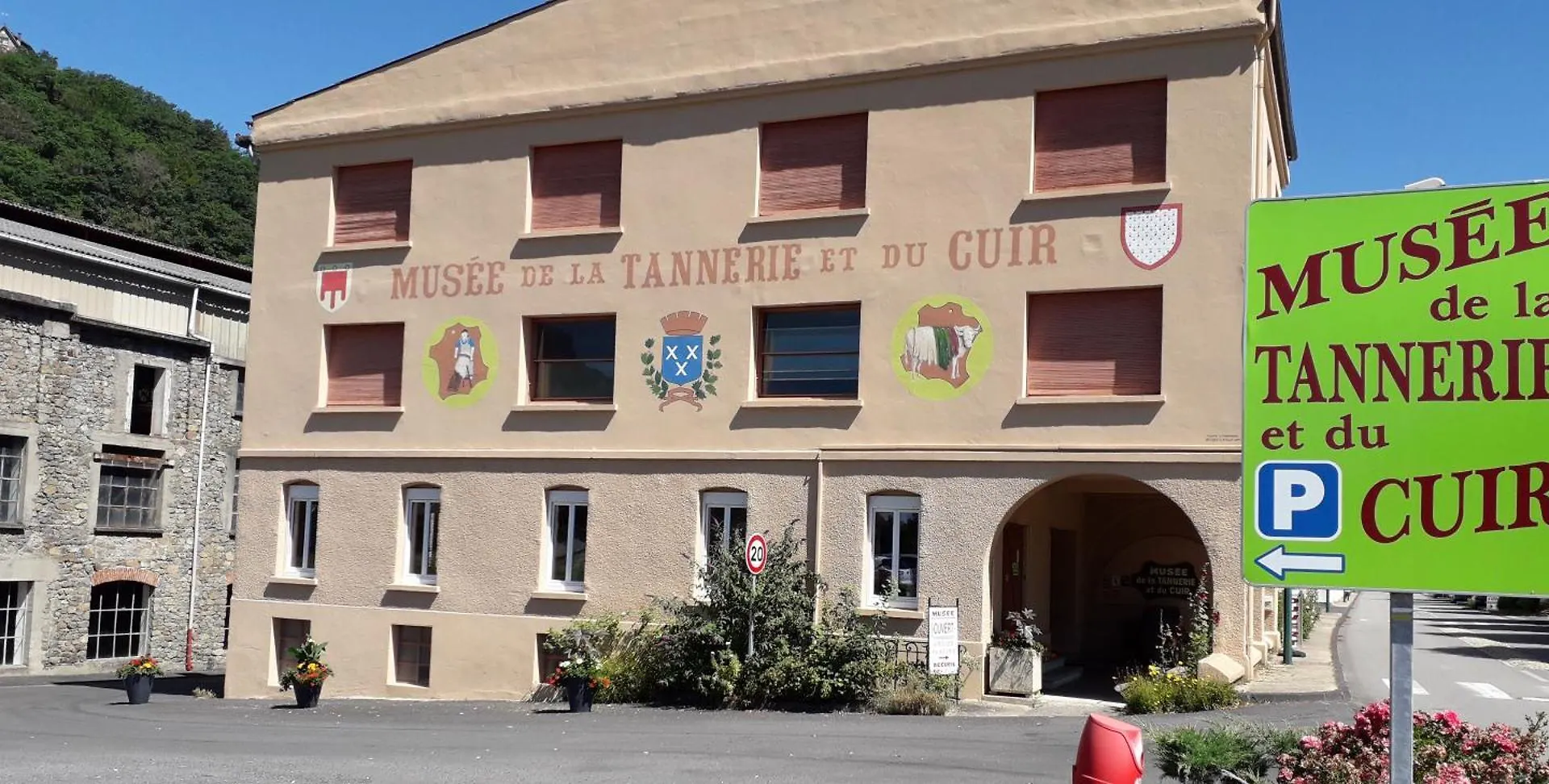 Le Gite D'Auvergne Lanobre 0*,